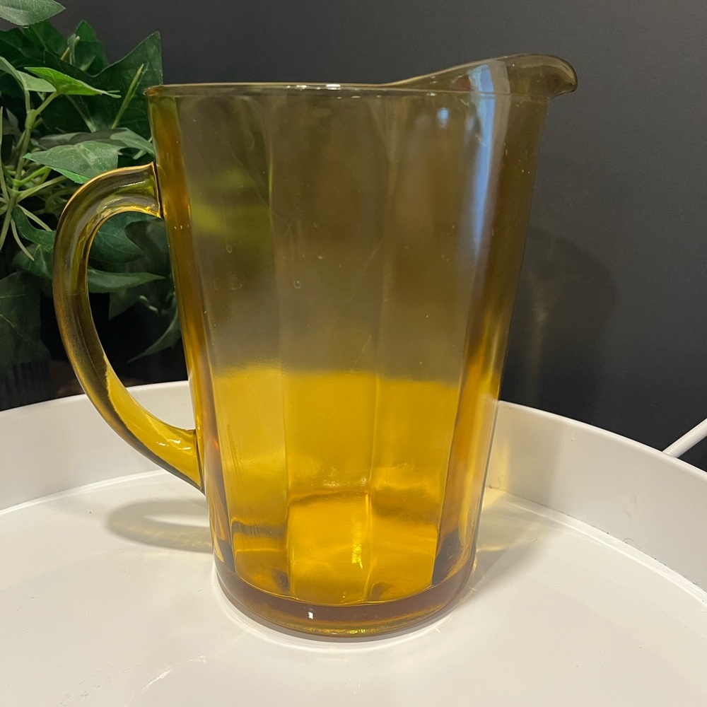 Vintage Amber Panel Glass Pitcher – Smooth Paneled Design